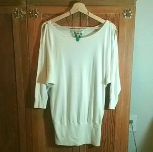 MICHAEL STARS Original White 3/4 Sleeve Tunic